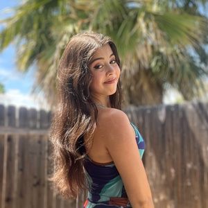 Meet your Posher, Jada